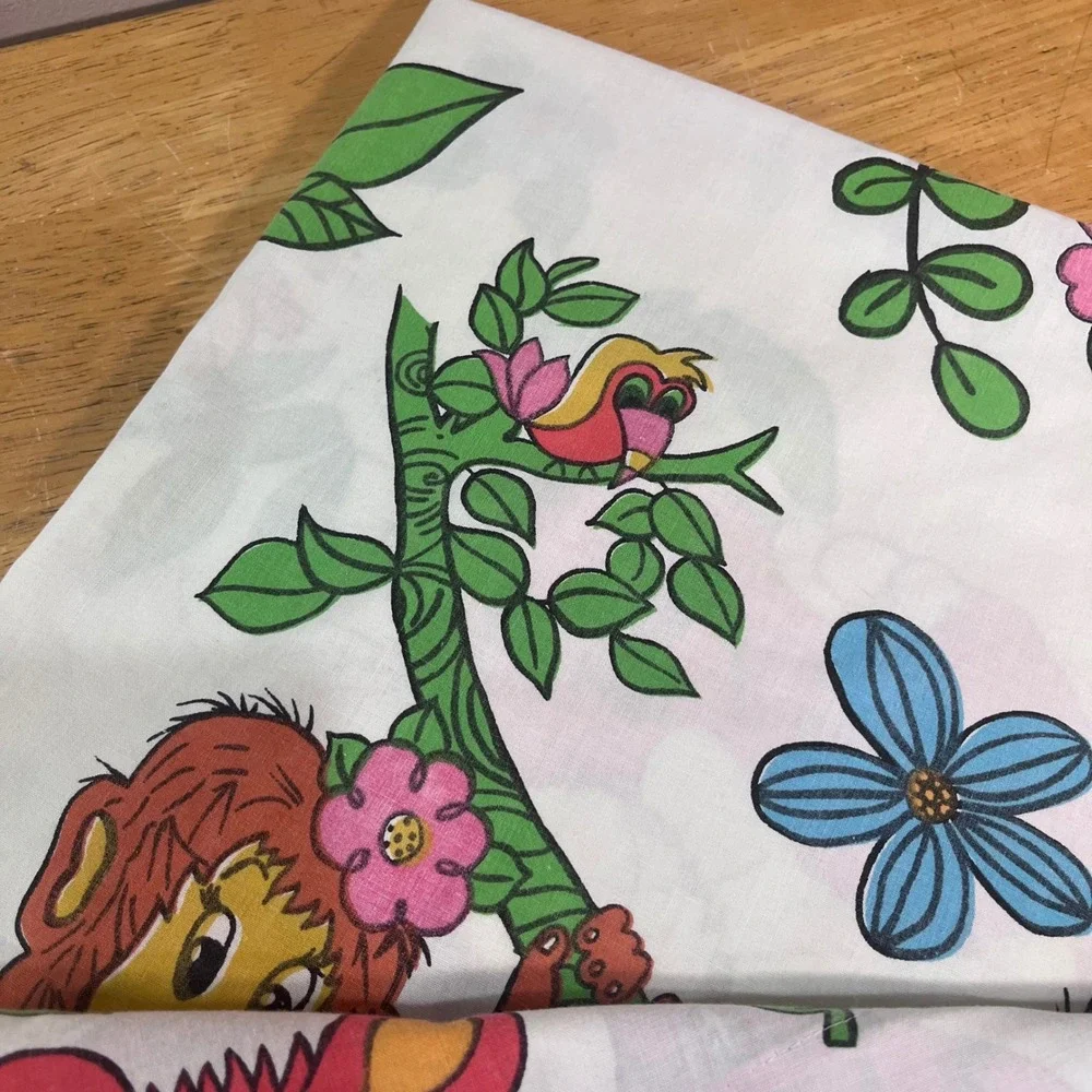 Cannon Monticello Flat Twin Sheet Vtg White Animal Jungle Floral Print Rips